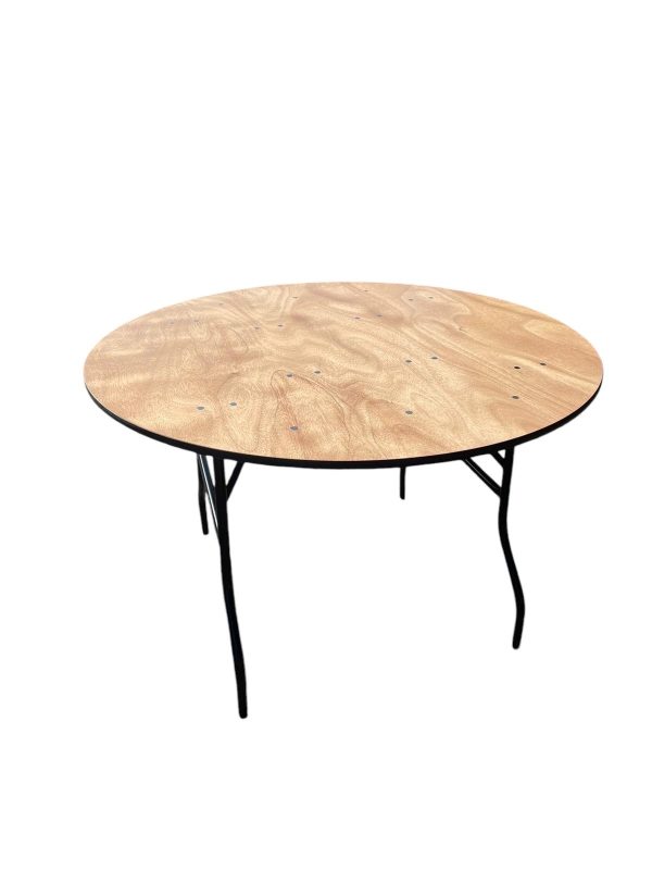 4ft Round Varnished Banqueting Table