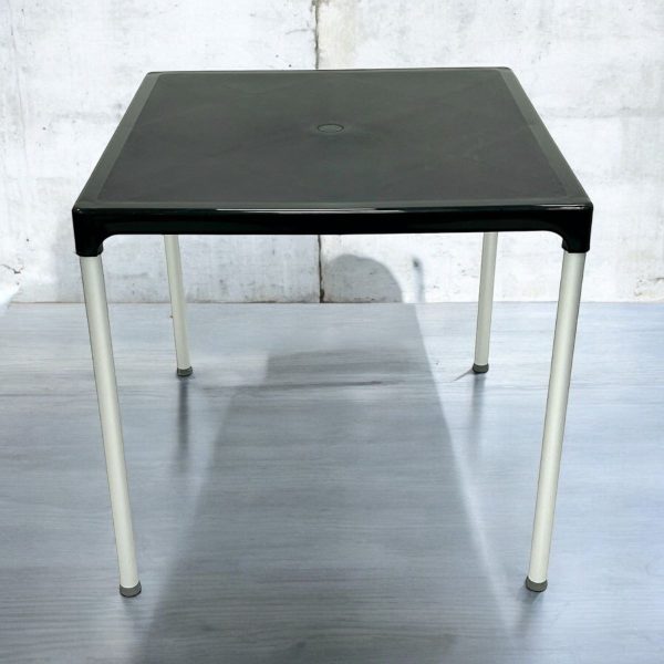 75cm Square Plastic Tables with Aluminium Legs - BE Furniture Sales