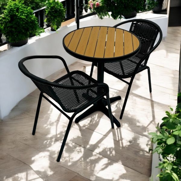 Outdoor table and chairs 2 sale